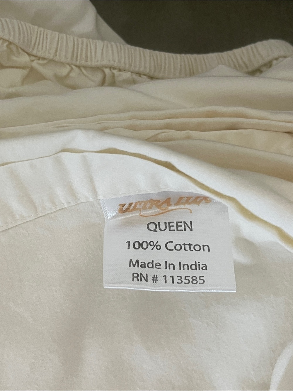 Ultra lux queen sheets - Picture 3 of 4
